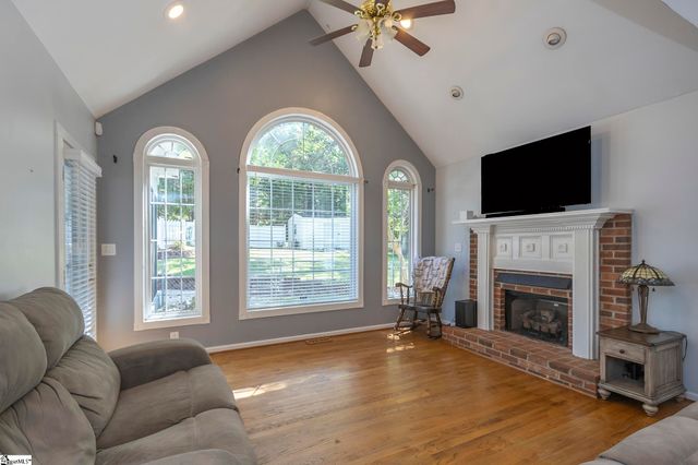 151 Hannah Circle, Anderson, SC 29621
