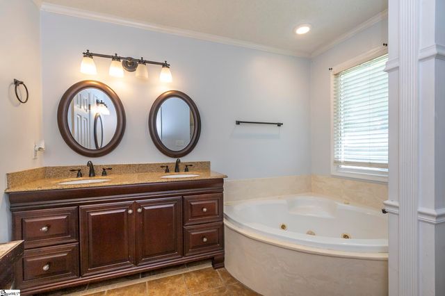 151 Hannah Circle, Anderson, SC 29621