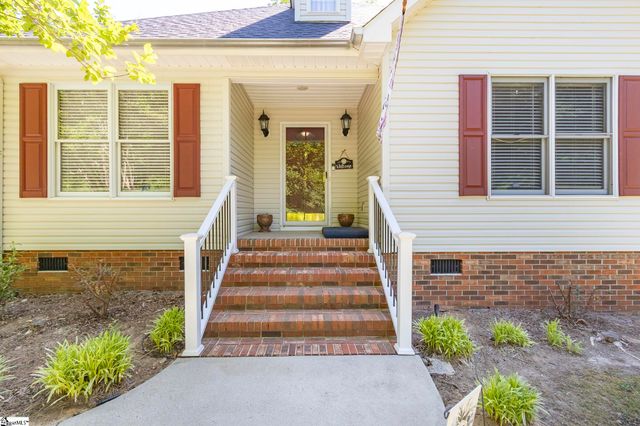 151 Hannah Circle, Anderson, SC 29621
