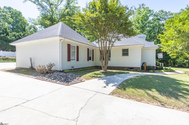 151 Hannah Circle, Anderson, SC 29621