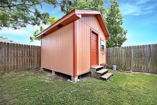 2094 Sweetbay Dr, Ingleside, TX 78362