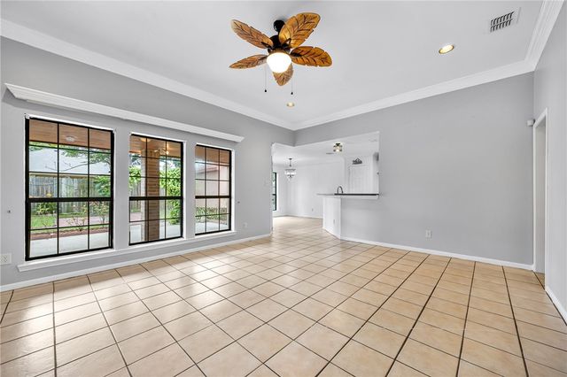 2094 Sweetbay Dr, Ingleside, TX 78362