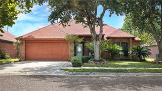 2094 Sweetbay Dr, Ingleside, TX 78362