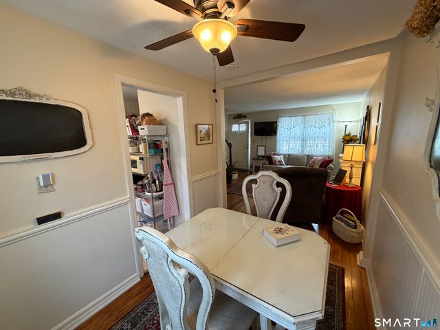 18 Bridge Street APT 2C, Naugatuck, CT 06770