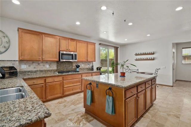 17241 Greentree Drive, Riverside, CA 92503