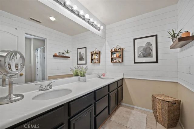 17241 Greentree Drive, Riverside, CA 92503