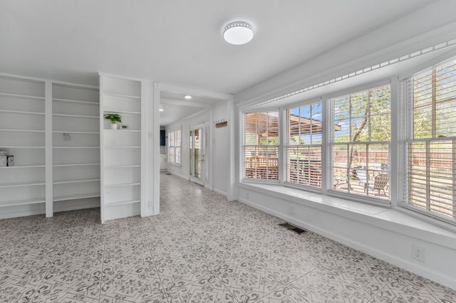 314 Houston Street, Cedar Hill, TX 75104