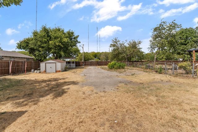 314 Houston Street, Cedar Hill, TX 75104