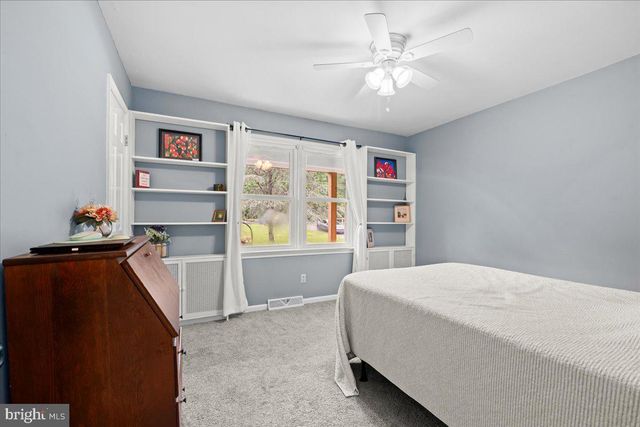 2237 MOUNTAIN VIEW RD, Stafford, VA 22556