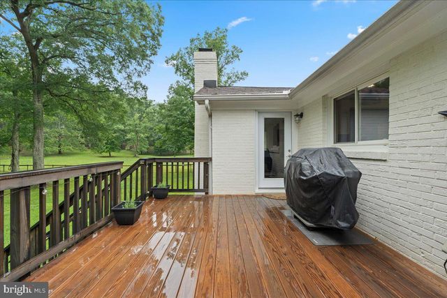 2237 MOUNTAIN VIEW RD, Stafford, VA 22556