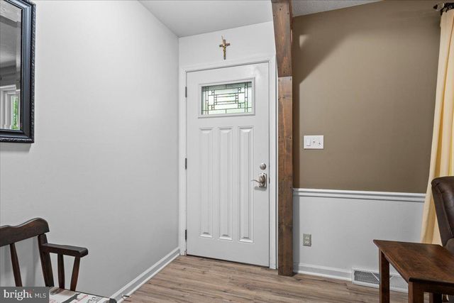 2237 MOUNTAIN VIEW RD, Stafford, VA 22556