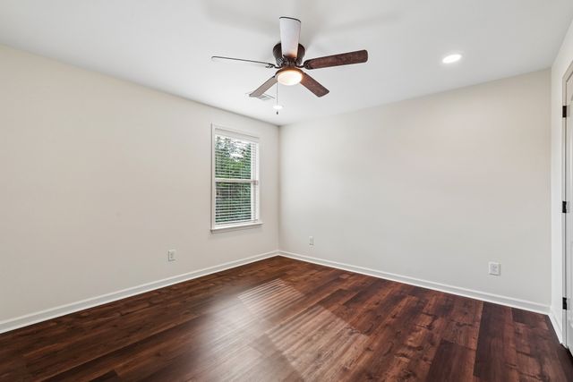103 Houghland St, Gallatin, TN 37066