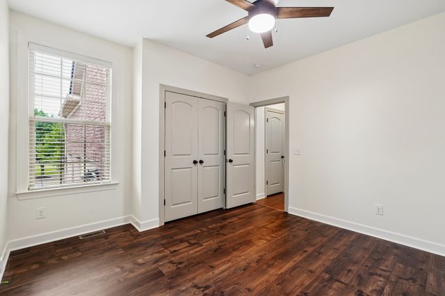103 Houghland St, Gallatin, TN 37066