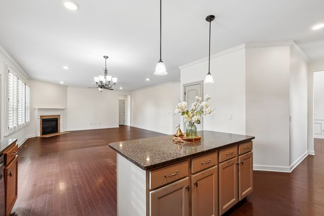 103 Houghland St, Gallatin, TN 37066