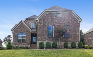 103 Houghland St, Gallatin, TN 37066