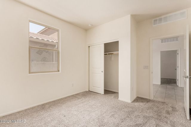 6390 E Via Valdivia, Tucson, AZ 85756