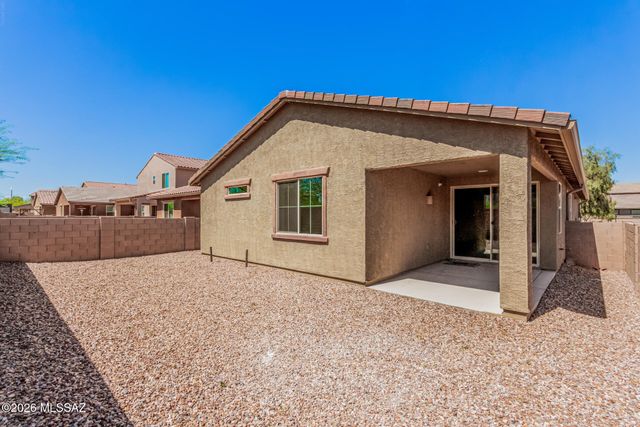 6390 E Via Valdivia, Tucson, AZ 85756