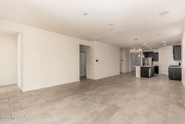 6390 E Via Valdivia, Tucson, AZ 85756