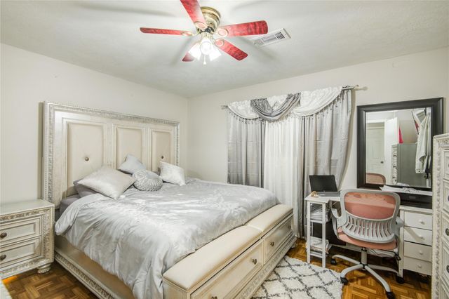 15114 Wellman Lane, Houston, TX 77060