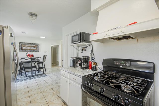 15114 Wellman Lane, Houston, TX 77060