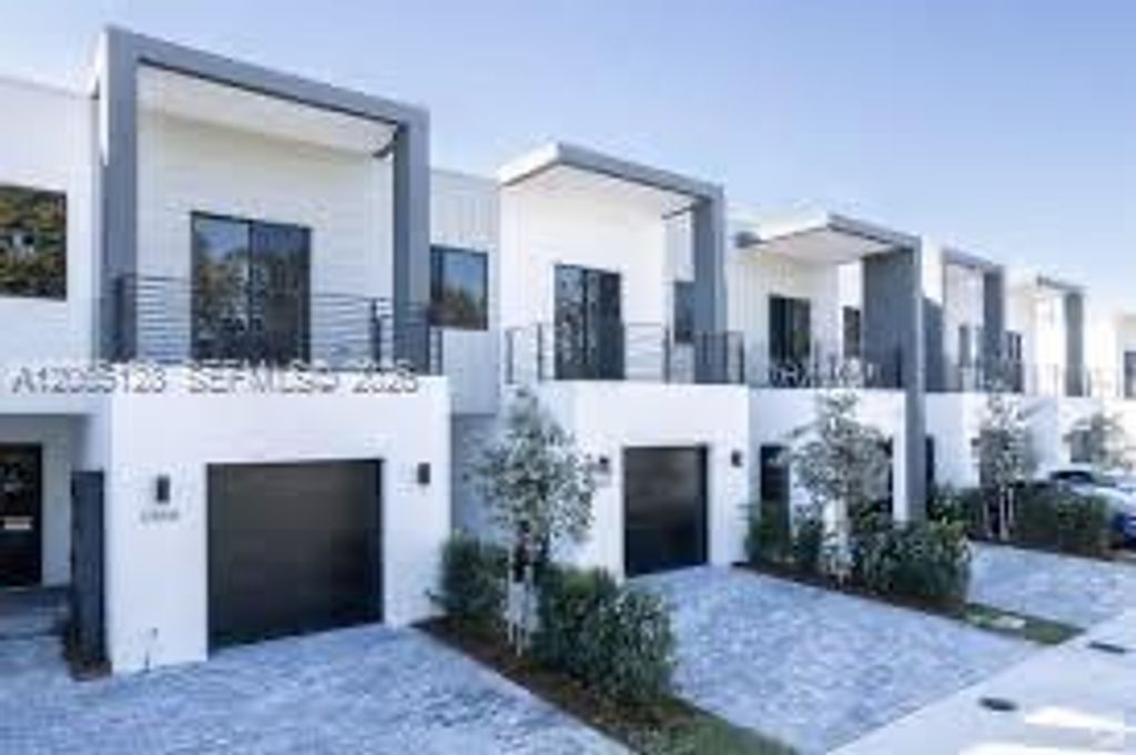 6860 SW 80th Street 6860, Miami, FL 33143