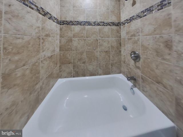 2000 GAITHER ST, Temple Hills, MD 20748