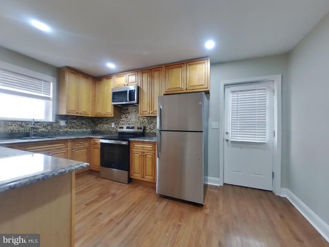 2000 GAITHER ST, Temple Hills, MD 20748