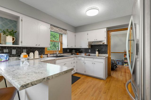 4517 Orchard Avenue N, Robbinsdale, MN 55422