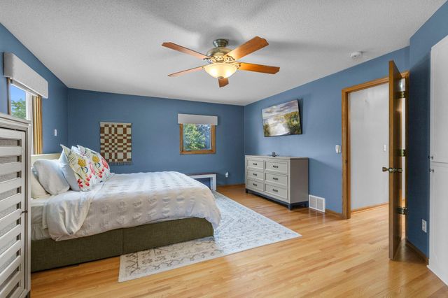 4517 Orchard Avenue N, Robbinsdale, MN 55422