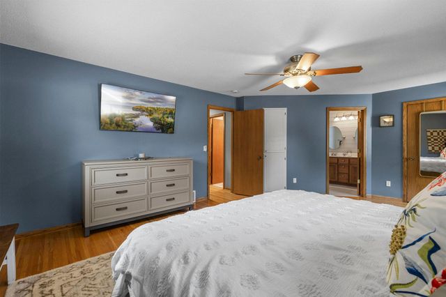 4517 Orchard Avenue N, Robbinsdale, MN 55422