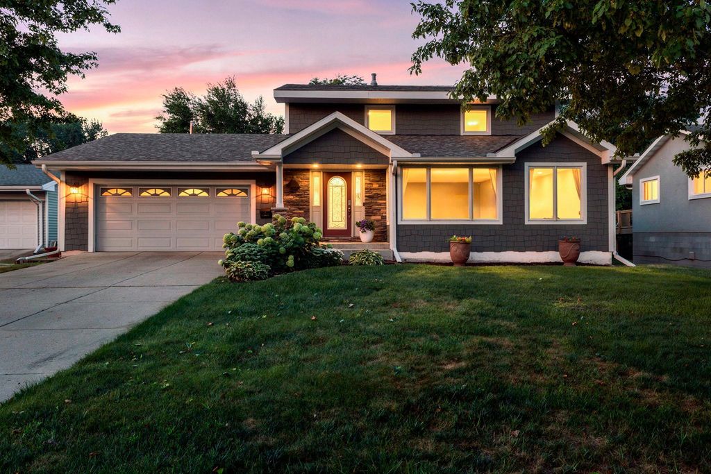 4517 Orchard Avenue N, Robbinsdale, MN 55422