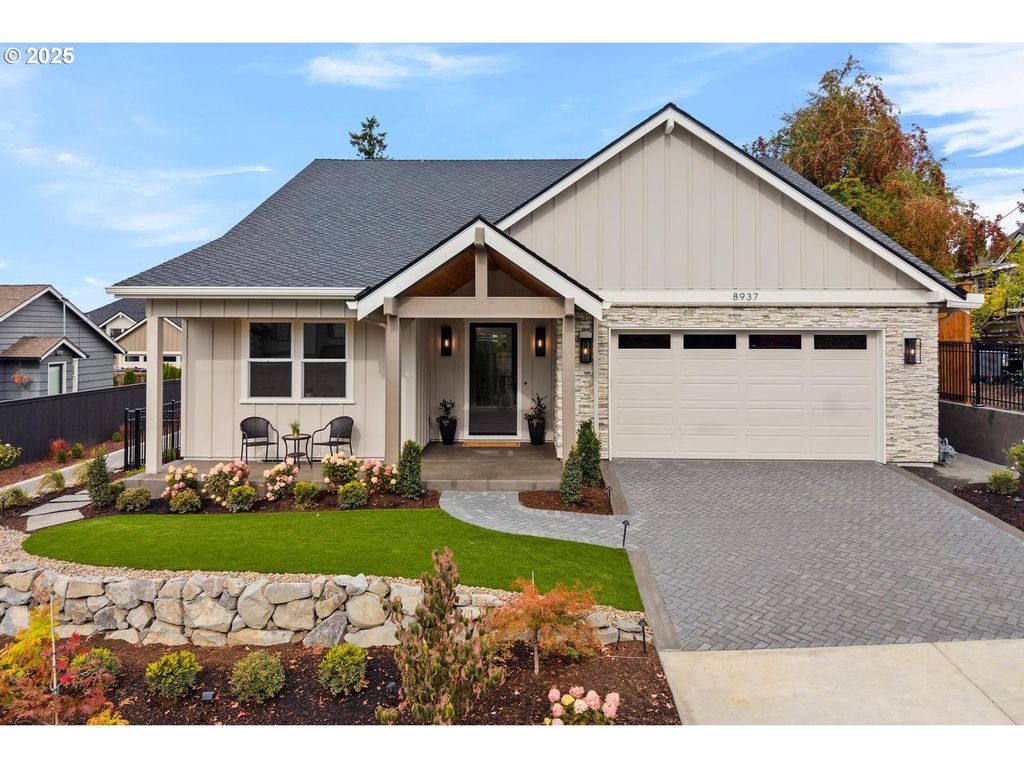 8937 Nw LOVEJOY St, Portland, OR 97229