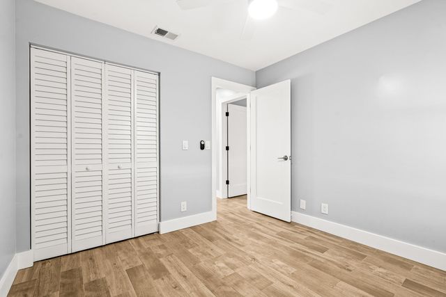 1146 NW 10th Street, Boynton Beach, FL 33426