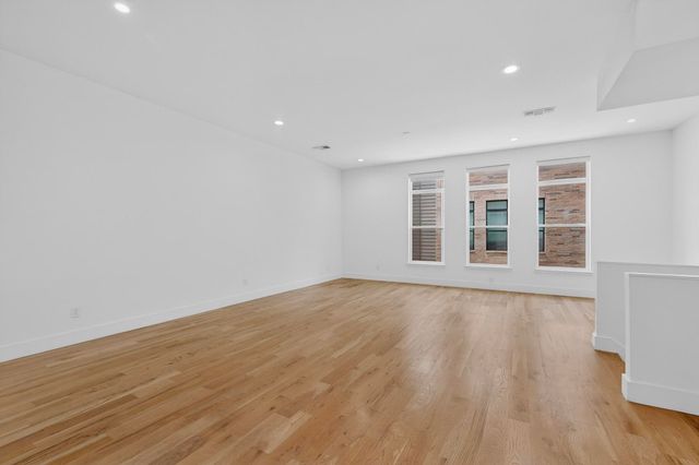 4920 Lexington Court, Dallas, TX 75206