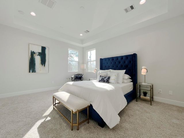 8318 Curry Road, Houston, TX 77093