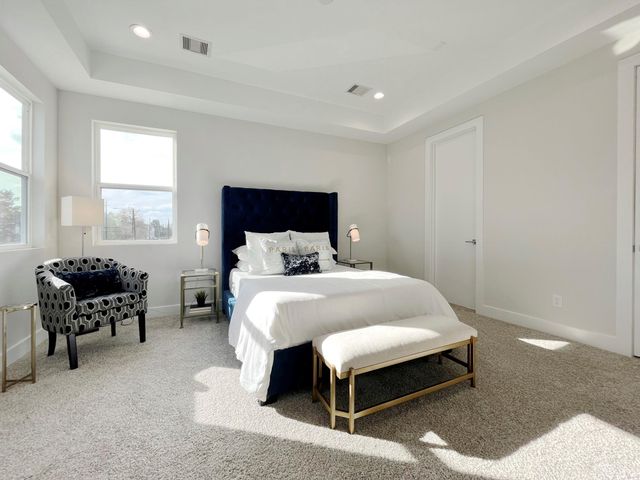 8318 Curry Road, Houston, TX 77093