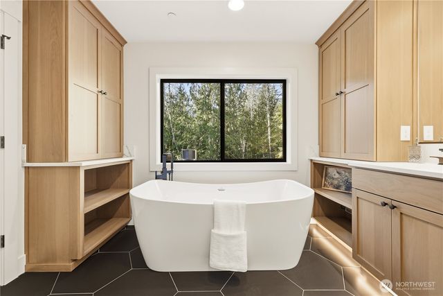 29550 NE 64th Street, Preston, WA 98050