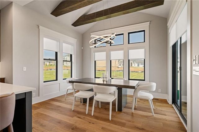 12402 W 170th Terrace, Overland Park, KS 66221