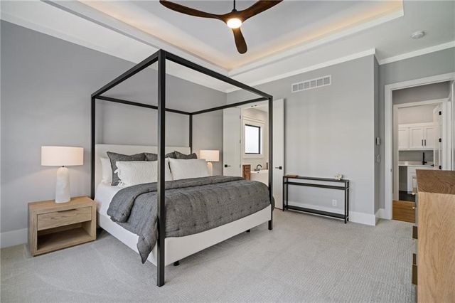 12402 W 170th Terrace, Overland Park, KS 66221