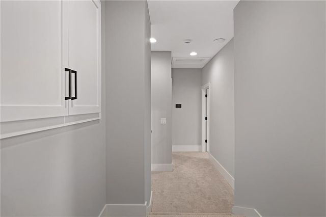 12402 W 170th Terrace, Overland Park, KS 66221