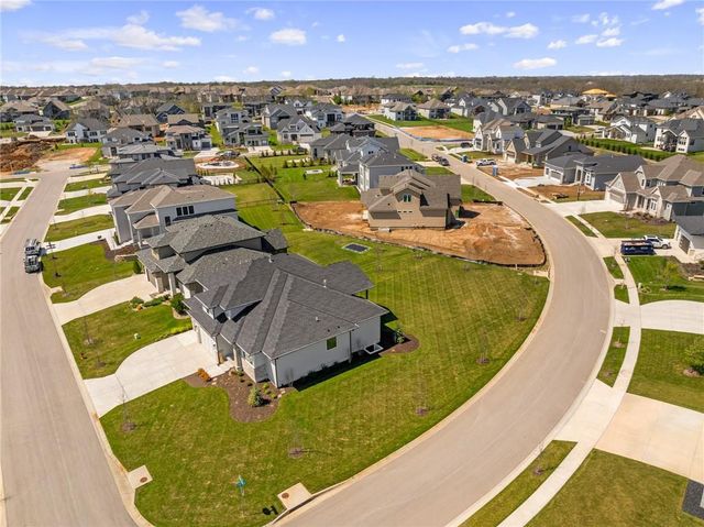 12402 W 170th Terrace, Overland Park, KS 66221