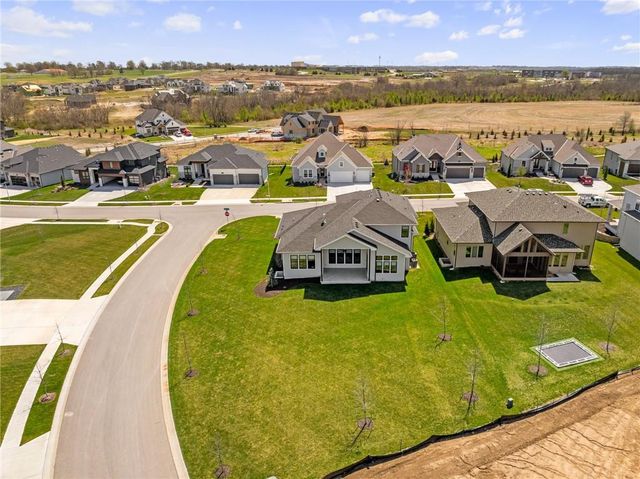 12402 W 170th Terrace, Overland Park, KS 66221