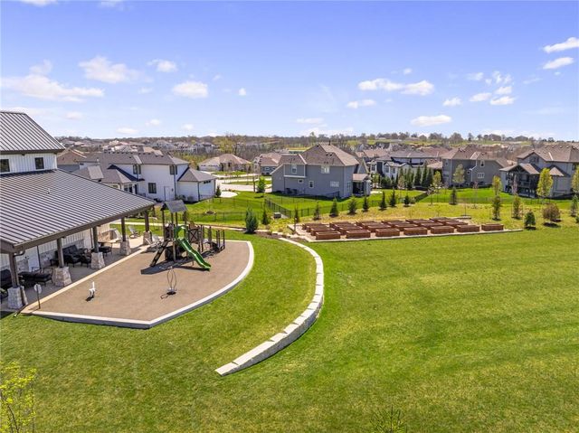 12402 W 170th Terrace, Overland Park, KS 66221