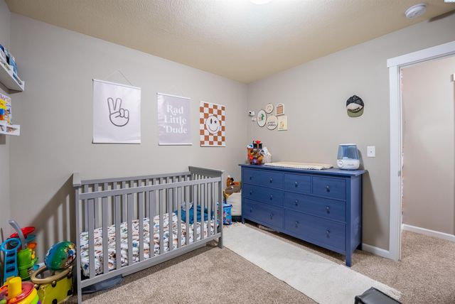 428 Fortaleza Ln, Pasco, WA 99301