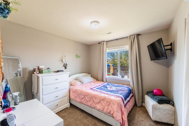 428 Fortaleza Ln, Pasco, WA 99301