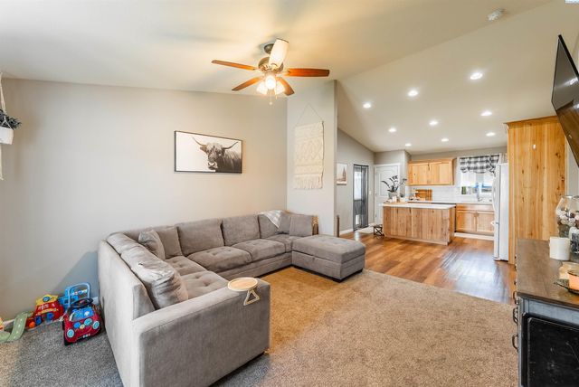 428 Fortaleza Ln, Pasco, WA 99301