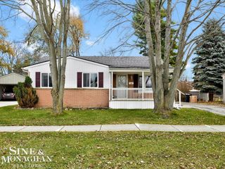 929 Georgia Avenue, Marysville, MI 48040