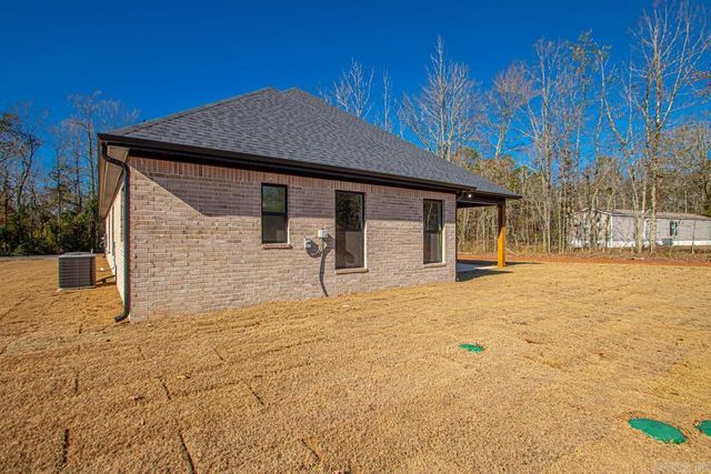 12786 W Sardis Road, Bauxite, AR 72011