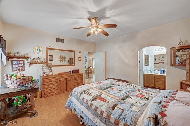 6705 Squaw Mountain Drive 102, Las Vegas, NV 89130