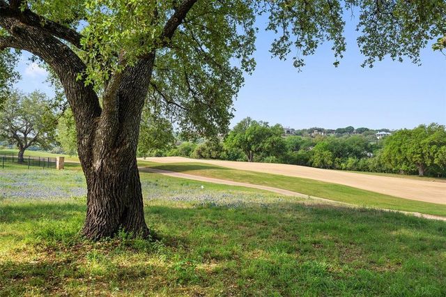 27132 Founders PL, Spicewood, TX 78669